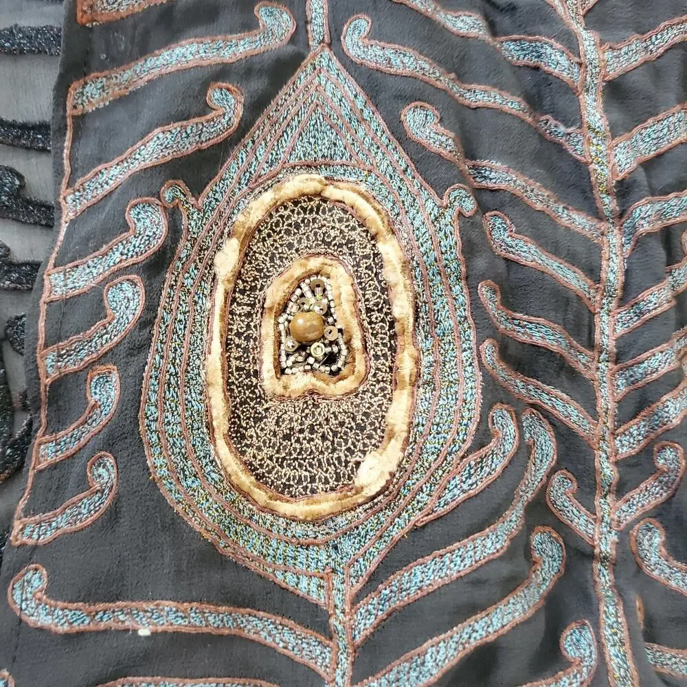 Elegant Black and Gold Beaded Women's Jacket with Peacock Feather Pattern - Picture 3 of 10